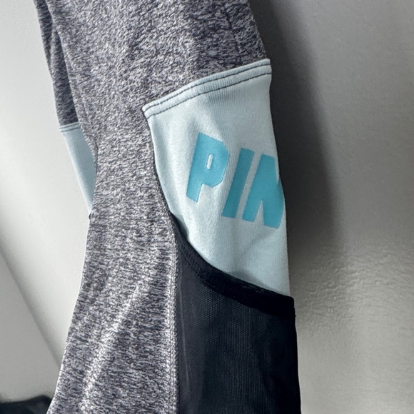 ✨3/$25✨ PINK Ultimate Gray and Black Athletic Shorts - XS - Picture 4 of 7